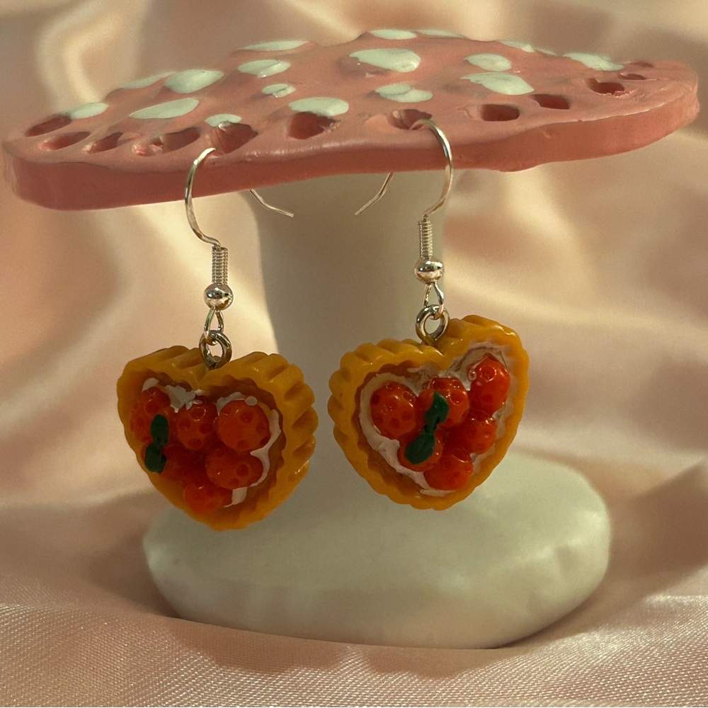 Handmade Raspberryry Tart earrings - Picture 2 of 3